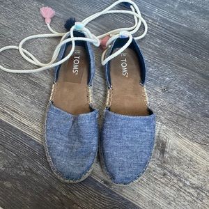 TOMS sandles
